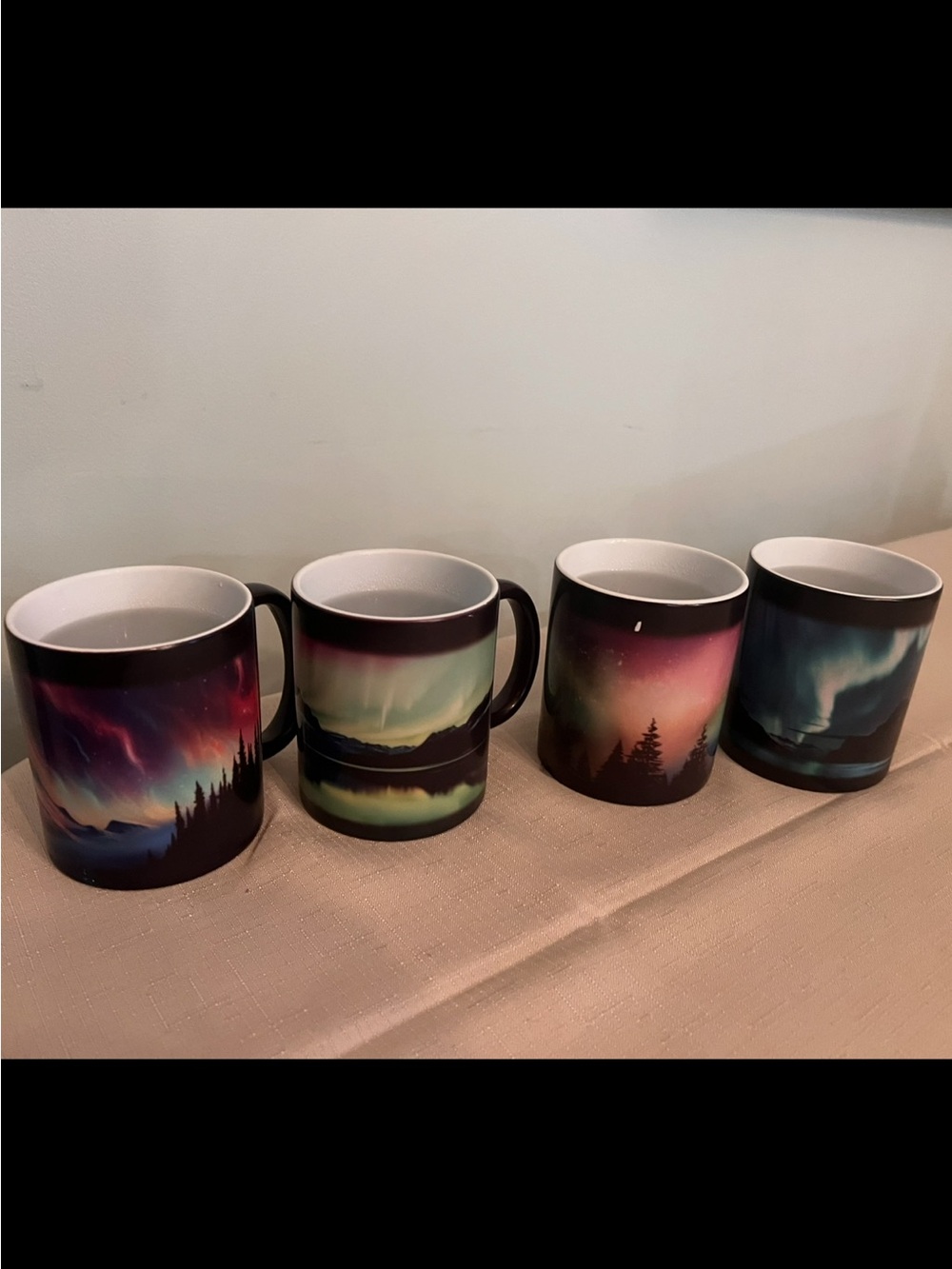 Aurora Borealis Ceramic Coffee Mug Set of 4 - Color-changing with heat